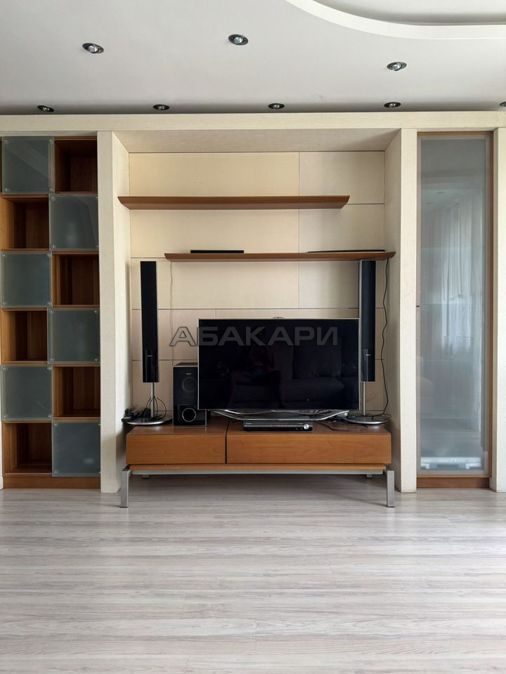 3-комнатная улица Молокова, 7  за 60000 руб/мес фото 4