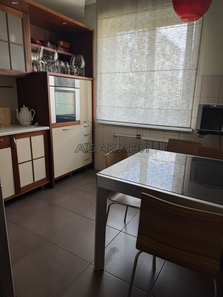 3-комнатная улица Молокова, 7  за 60000 руб/мес фото 9