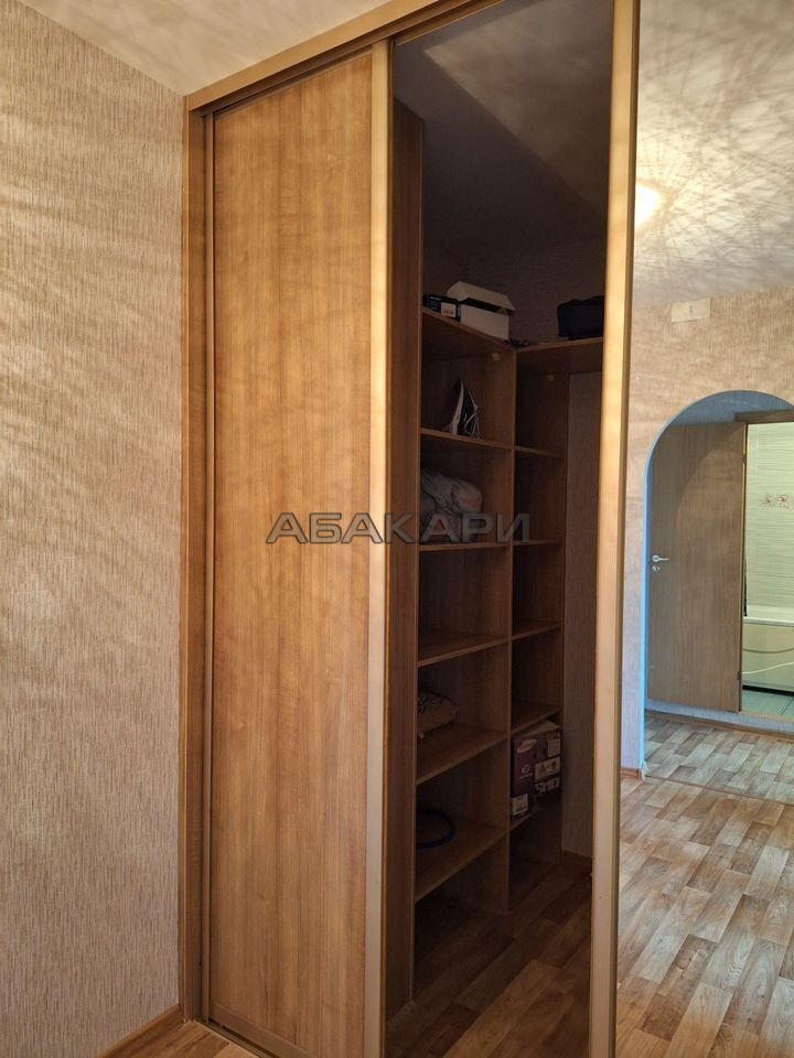1-комнатная улица Урванцева, 13  за 26000 руб/мес фото 3
