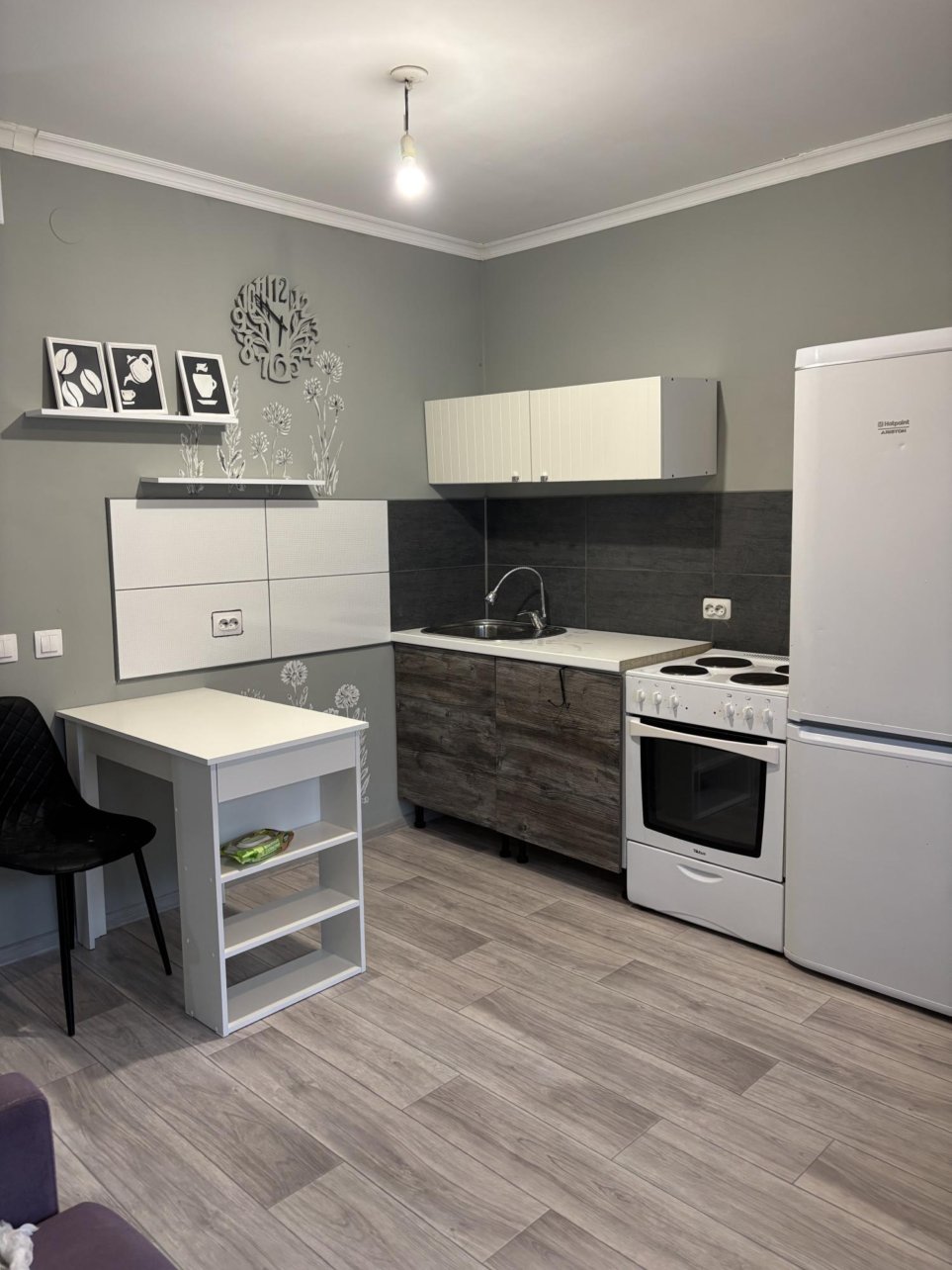студия улица Лесников, 27  за 21000 руб/мес фото 1
