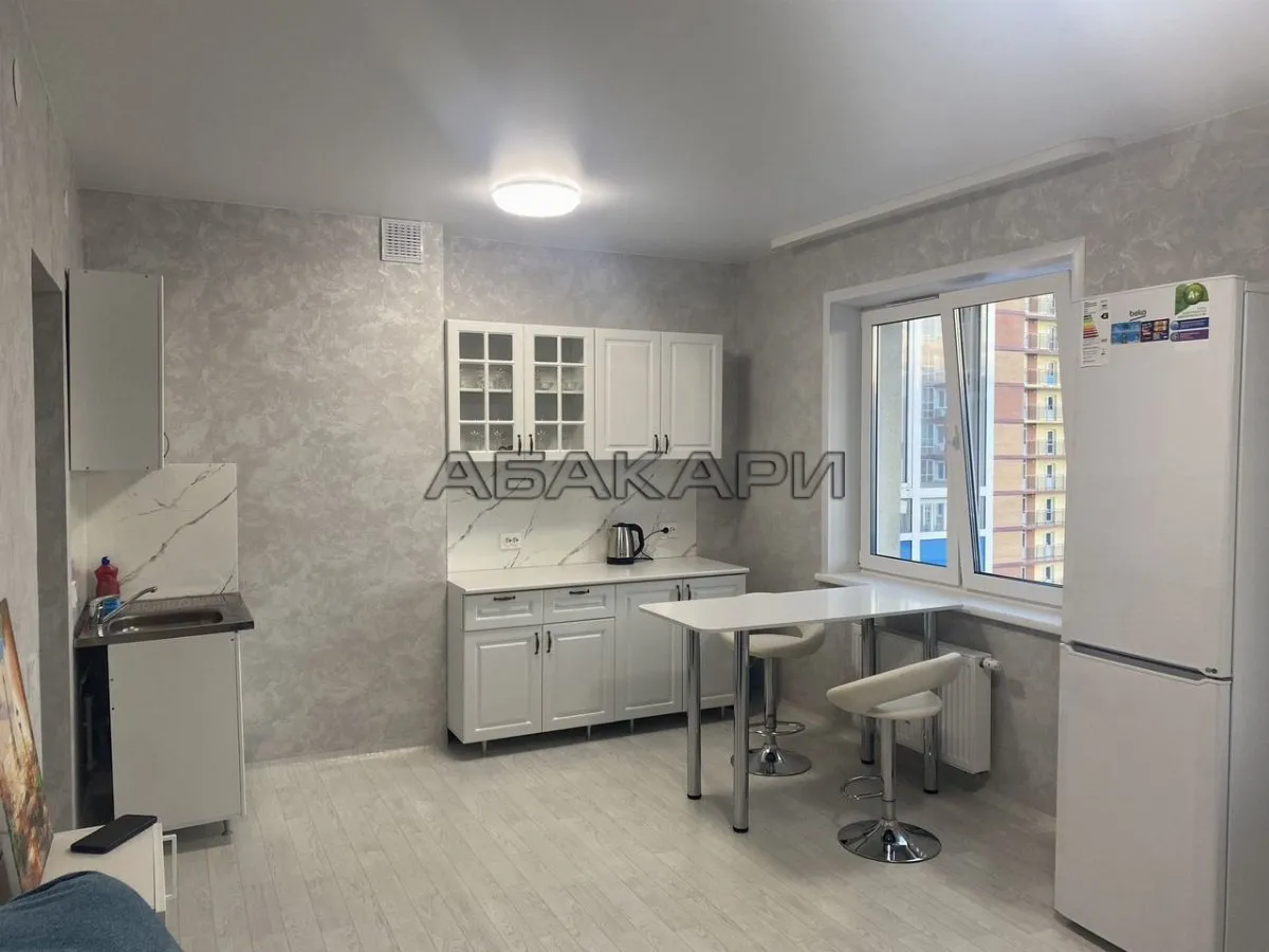 3-комнатная Ключевская улица, 67 за 30000 руб/мес фото 1 3-комнатная Ключевская улица, 67 за 30000 руб/мес фото 1