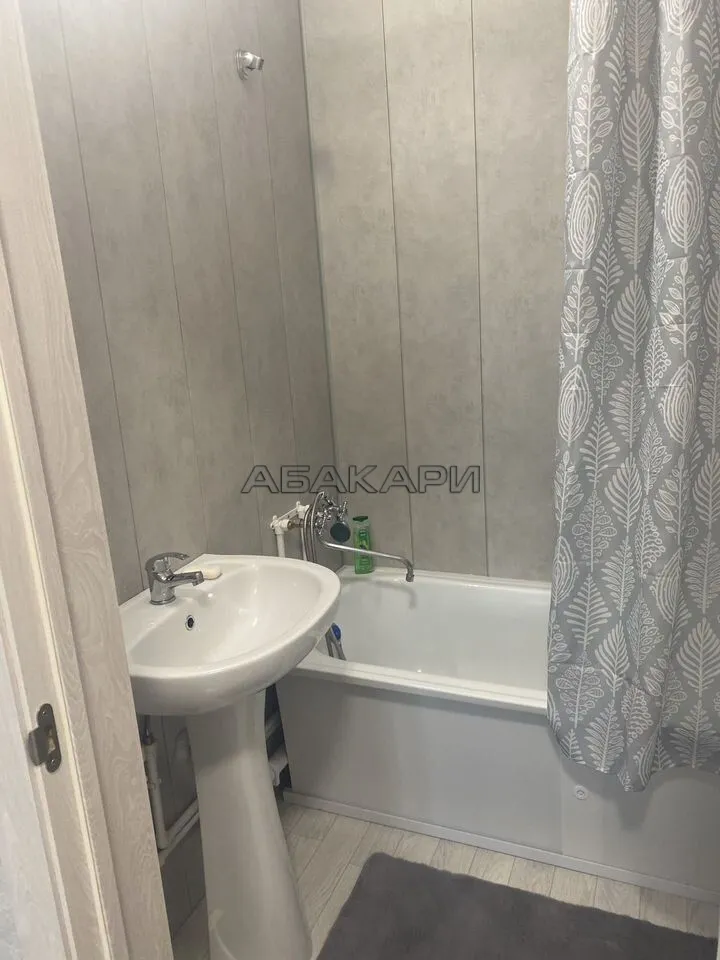 3-комнатная Ключевская улица, 67 за 30000 руб/мес фото 5 3-комнатная Ключевская улица, 67 за 30000 руб/мес фото 5