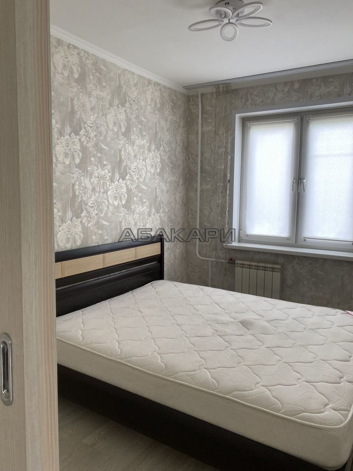 4-комнатная улица 60 лет Октября, 100  за 37000 руб/мес фото 2