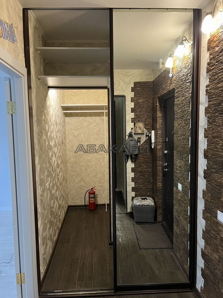 1-комнатная улица Батурина, 7  за 35000 руб/мес фото 4