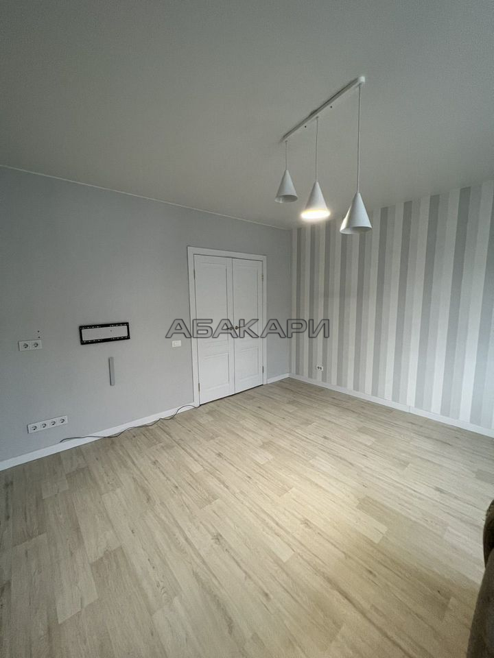 1-комнатная улица Батурина, 7  за 35000 руб/мес фото 3
