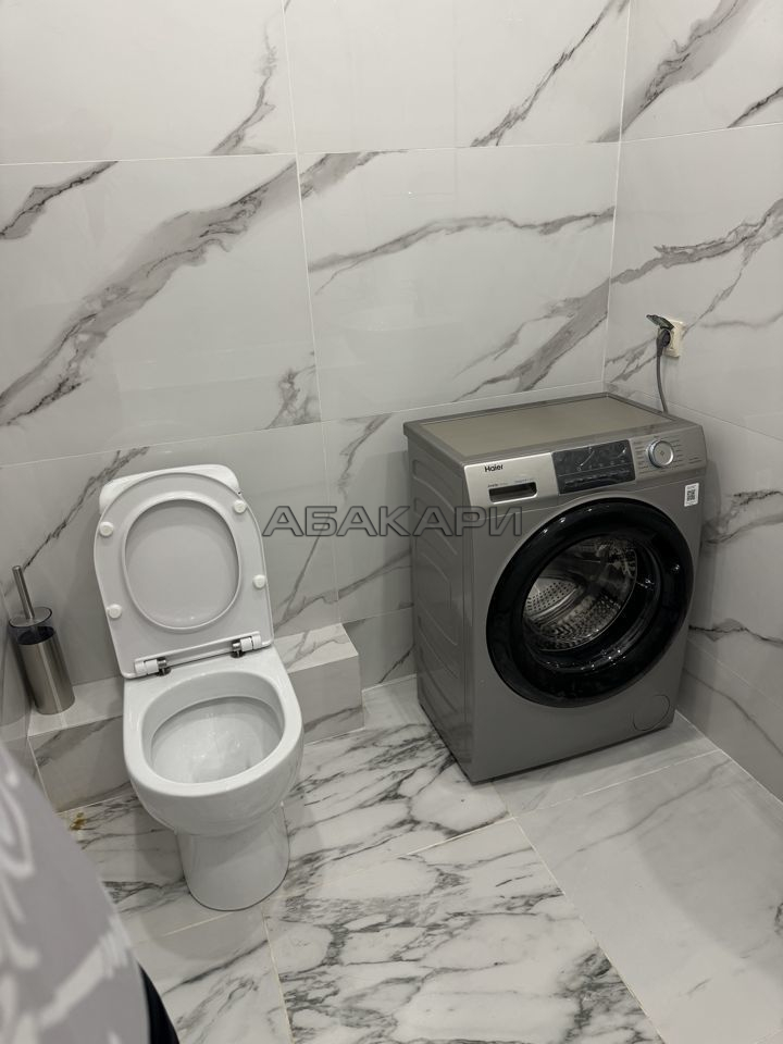2-комнатная улица Авиаторов, 32  за 50000 руб/мес фото 6