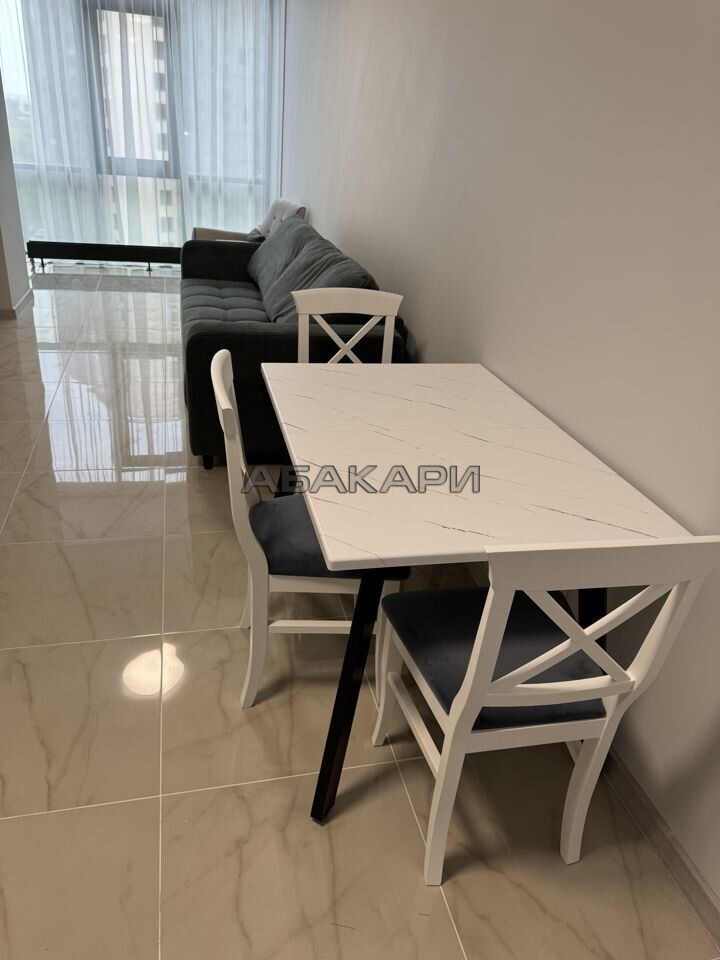 2-комнатная улица Авиаторов, 32  за 50000 руб/мес фото 2