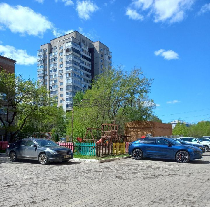 3-комнатная улица Михаила Годенко, 7  за 75000 руб/мес фото 31