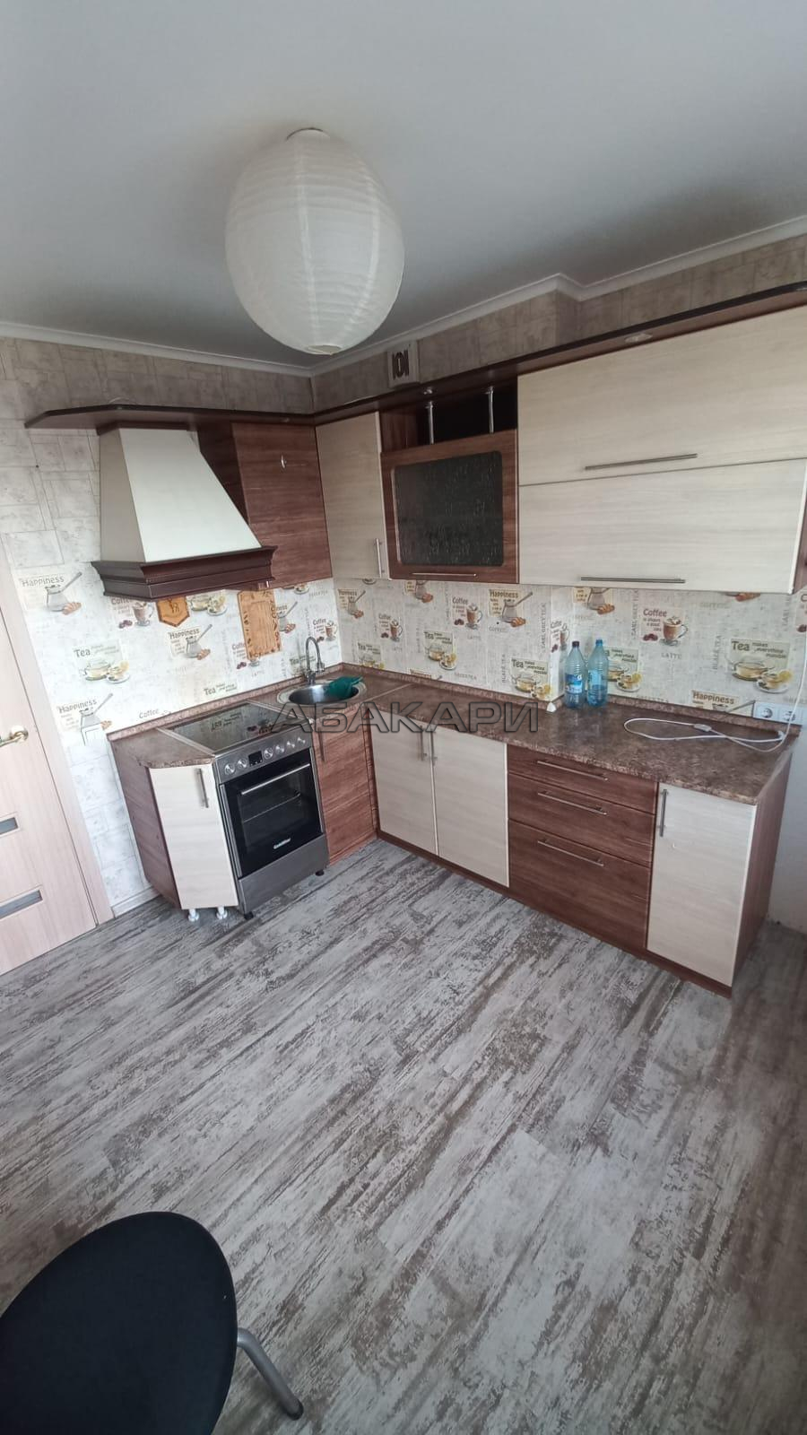 3-комнатная Караульная улица, 40  за 45000 руб/мес фото 1