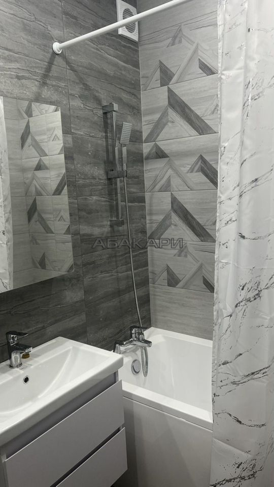 1-комнатная улица Авиаторов, 34  за 50000 руб/мес фото 4