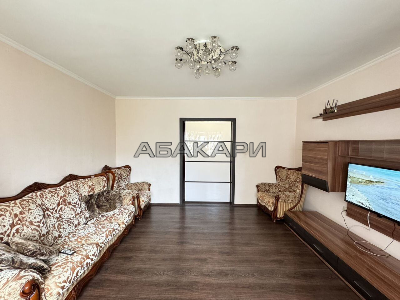 2-комнатная улица Авиаторов, 64  за 45000 руб/мес фото 5