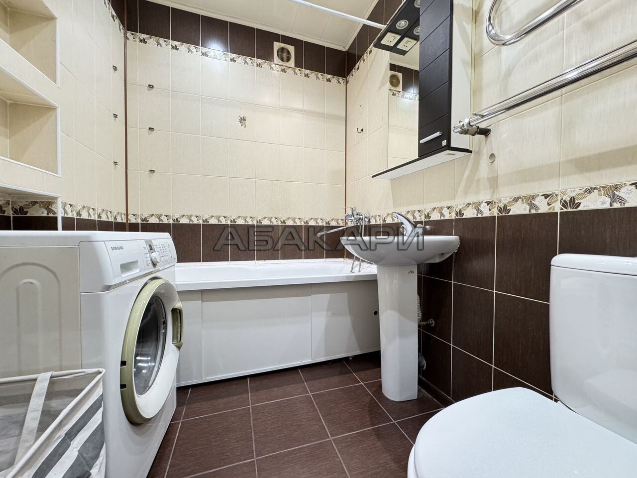 2-комнатная улица Авиаторов, 64  за 45000 руб/мес фото 8