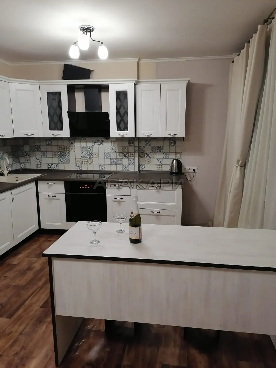 студия Караульная улица, 42  за 26000 руб/мес фото 1