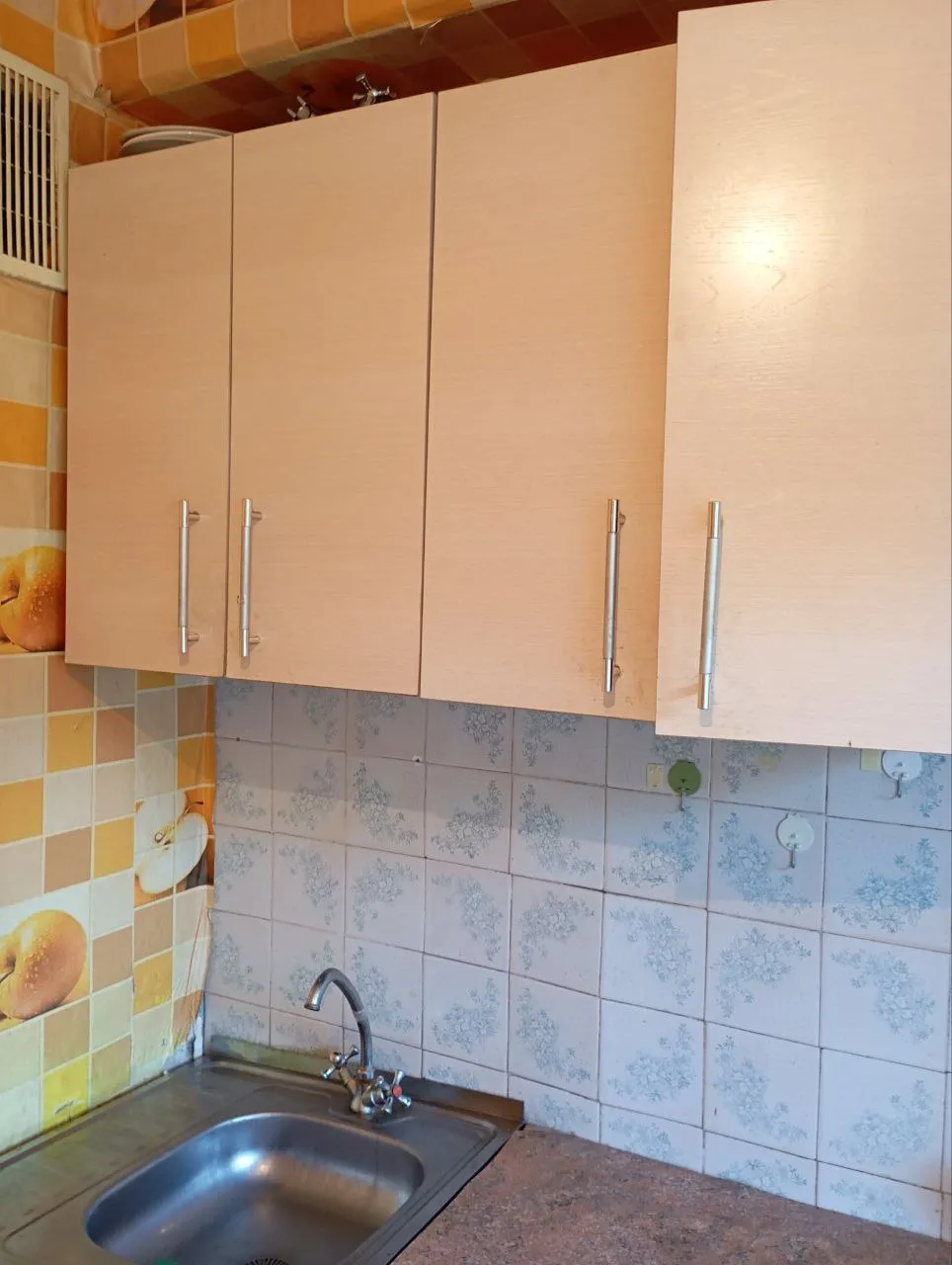 1-комнатная проспект имени Газеты Красноярский Рабочий, 151  за 27000 руб/мес фото 4