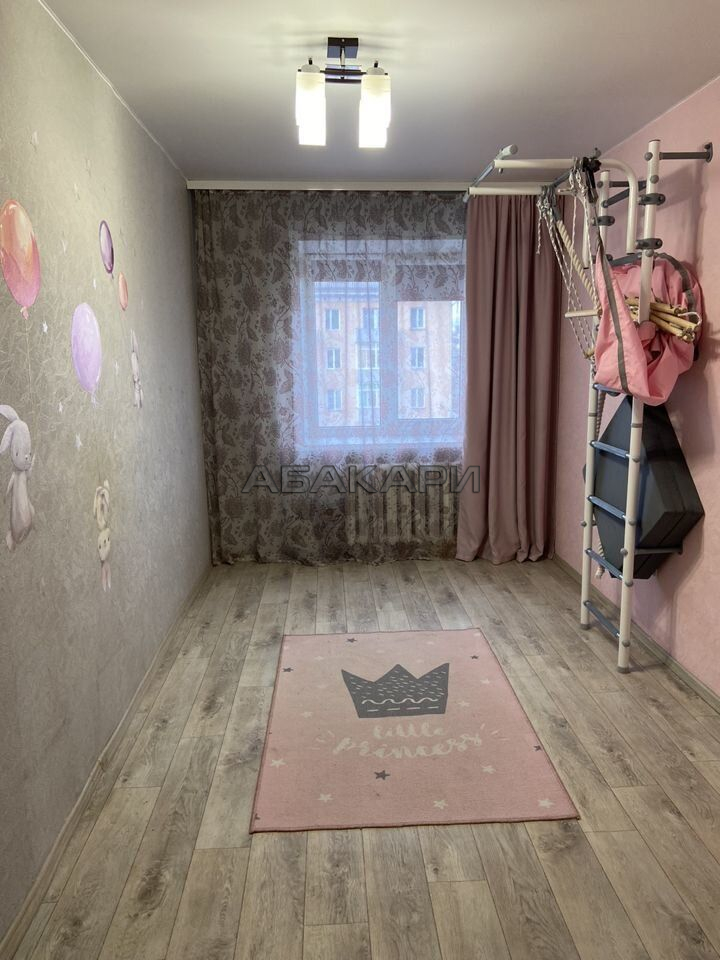 3-комнатная проспект имени Газеты Красноярский Рабочий, 81  за 45000 руб/мес фото 11