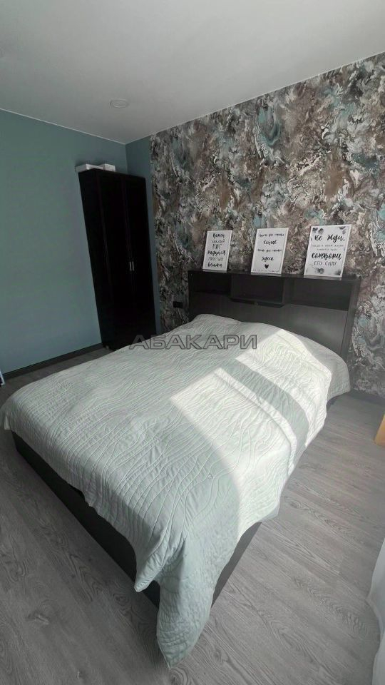 3-комнатная улица Петра Ломако, 1  за 60000 руб/мес фото 6