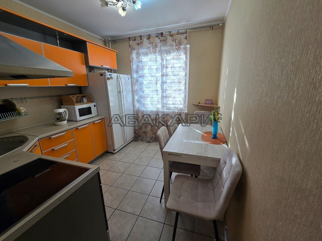 3-комнатная улица 78-й Добровольческой Бригады, 10  за 50000 руб/мес фото 1