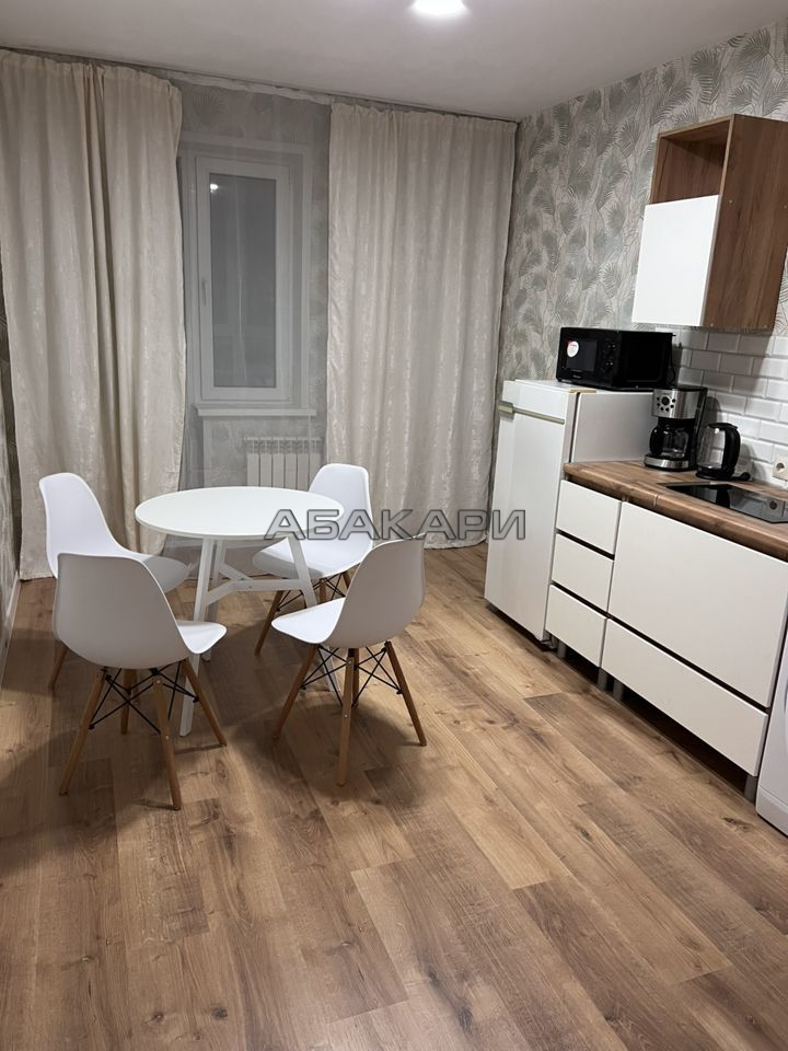 1-комнатная Армейская улица, 31  за 40000 руб/мес фото 2