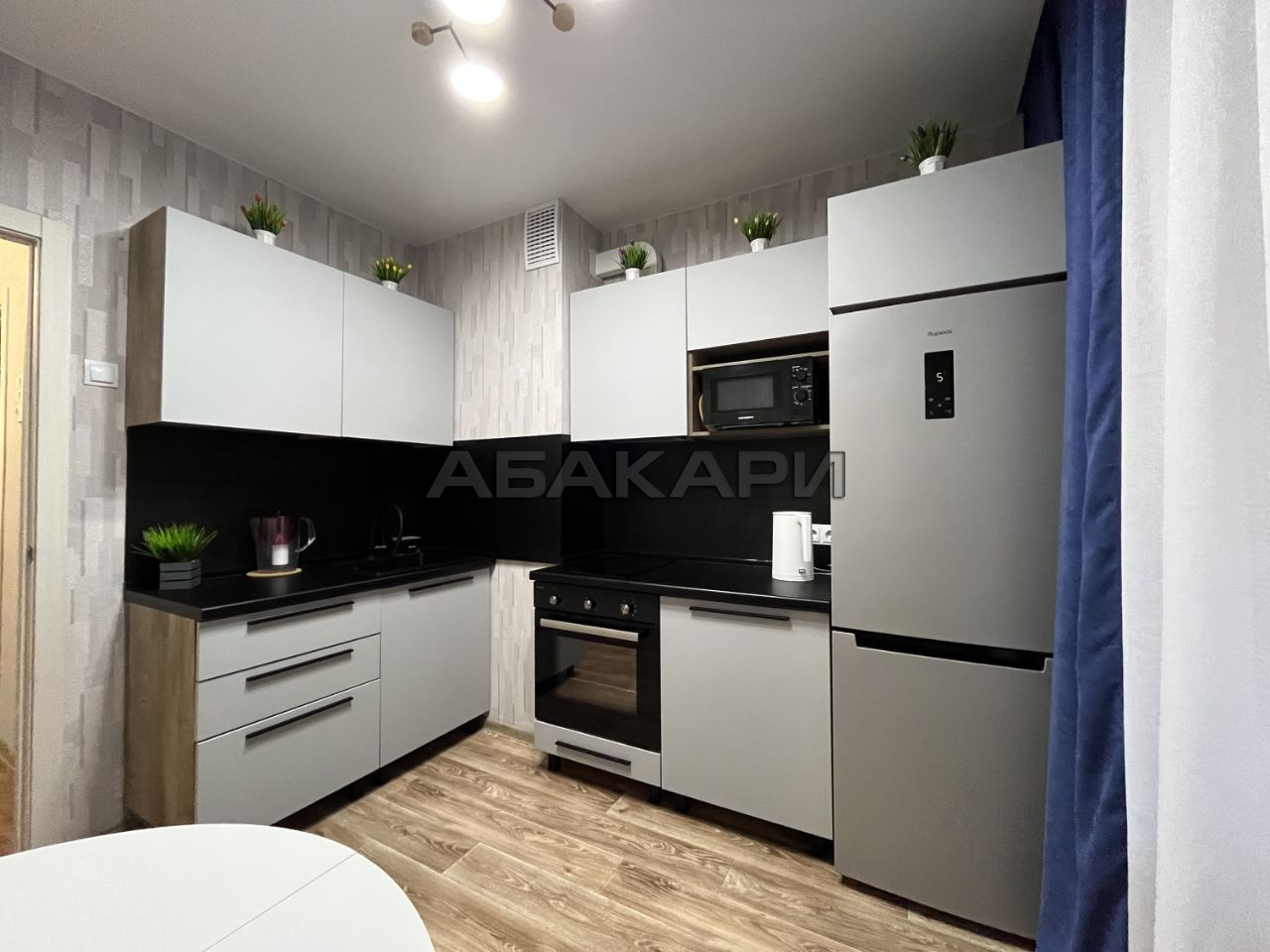 1-комнатная улица Дубровинского, 110Б  за 35000 руб/мес фото 8