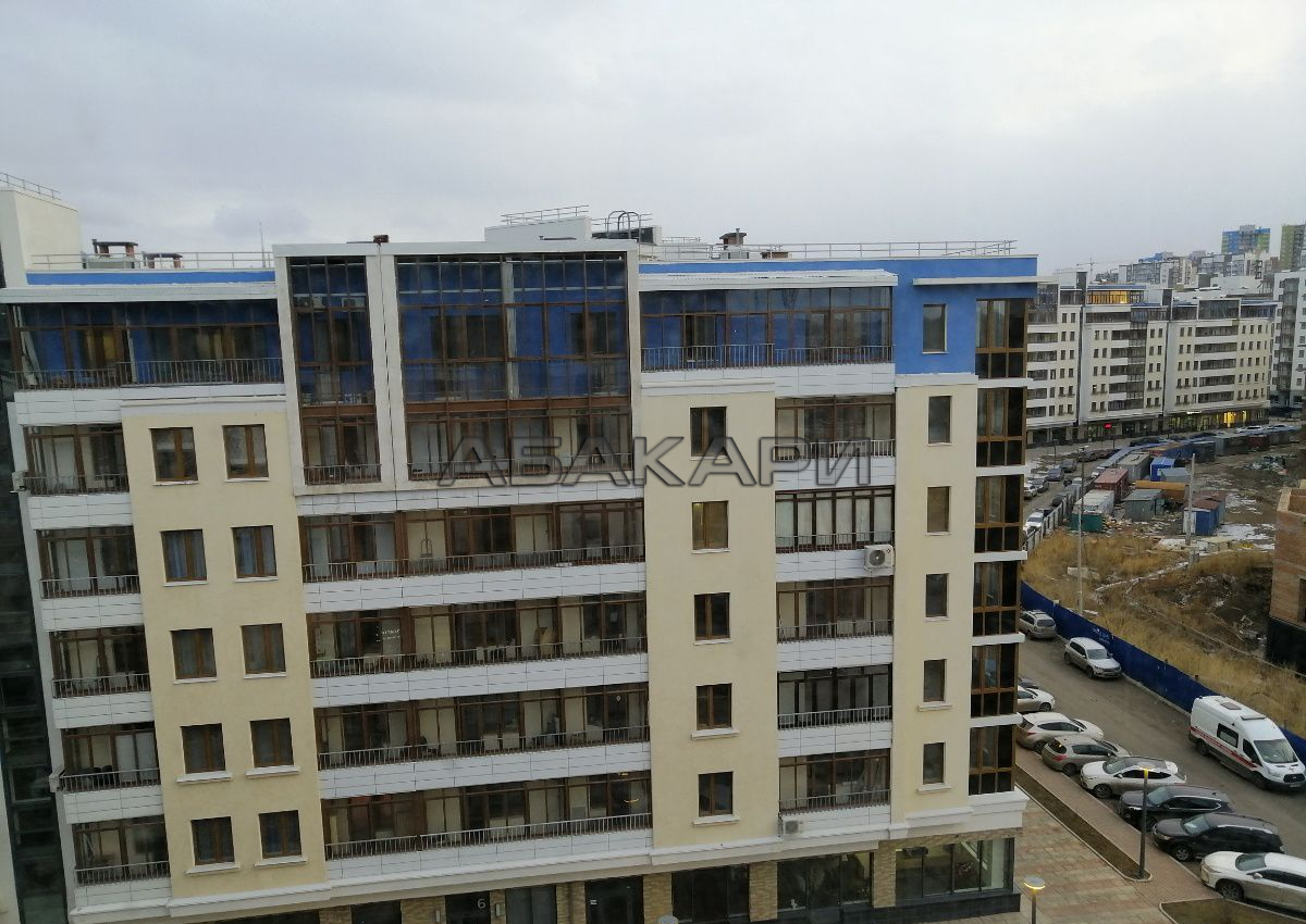 3-комнатная улица Петра Ломако, 6  за 65000 руб/мес фото 14