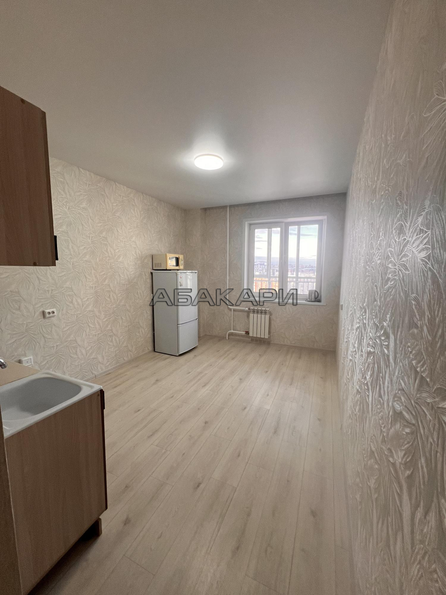 1-комнатная улица Александра Матросова, 36  за 27000 руб/мес фото 2
