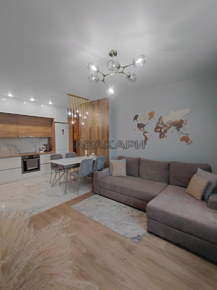 3-комнатная улица Авиаторов, 4В  за 85000 руб/мес фото 1