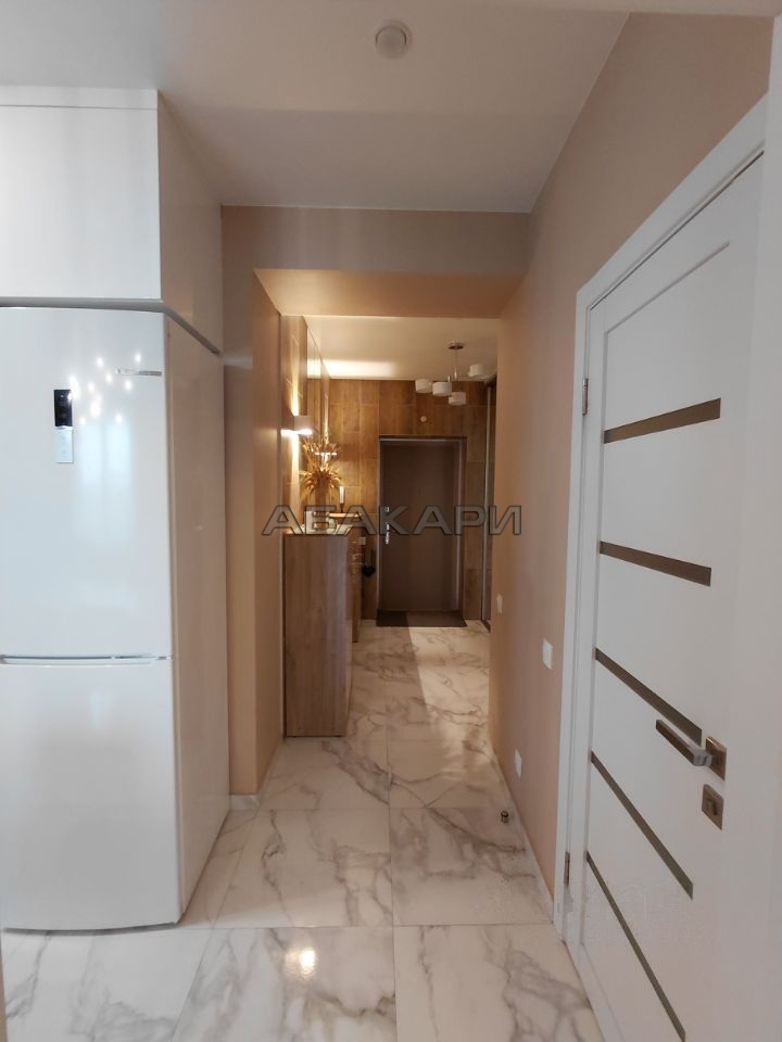 3-комнатная улица Авиаторов, 4В  за 85000 руб/мес фото 4