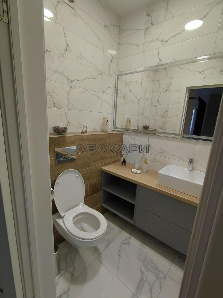 3-комнатная улица Авиаторов, 4В  за 85000 руб/мес фото 19
