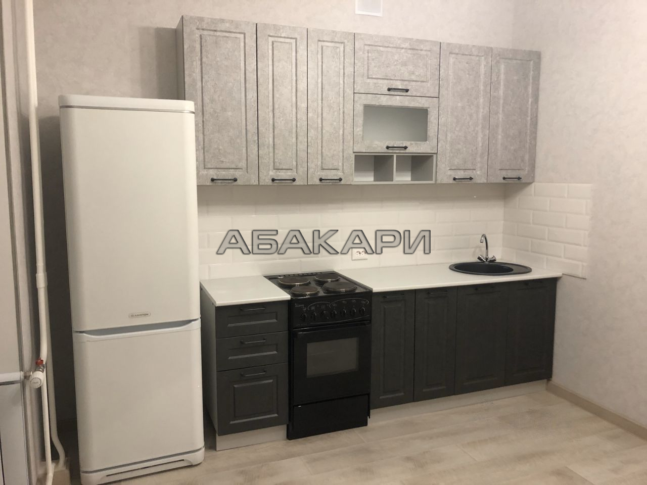 1-комнатная улица Авиаторов, 21  за 35000 руб/мес фото 1