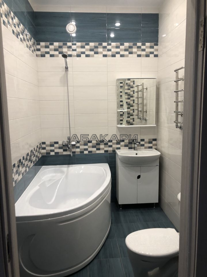 1-комнатная улица Авиаторов, 21  за 35000 руб/мес фото 2