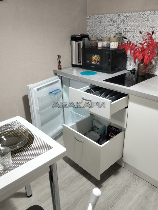 2-комнатная Линейная улица, 116  за 43000 руб/мес фото 9