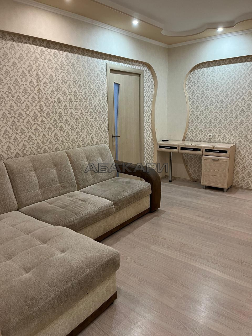 3-комнатная улица Чернышевского, 102  за 48000 руб/мес фото 2