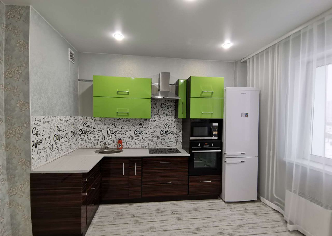 1-комнатная улица Петра Подзолкова, 3И  за 32000 руб/мес фото 2