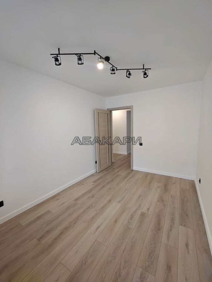3-комнатная улица Молокова, 14  за 60000 руб/мес фото 18