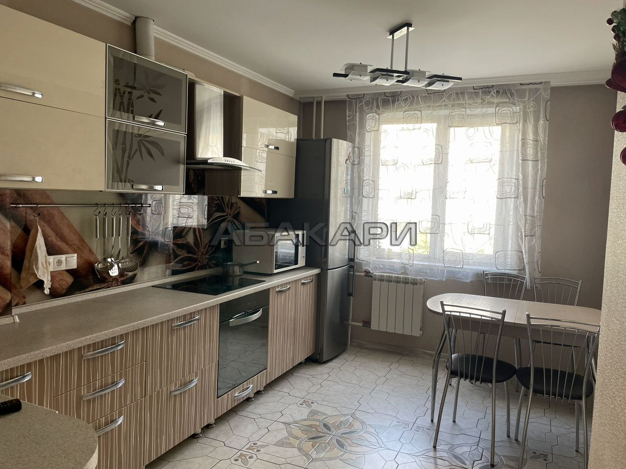 3-комнатная улица Урванцева, 14  за 45000 руб/мес фото 1