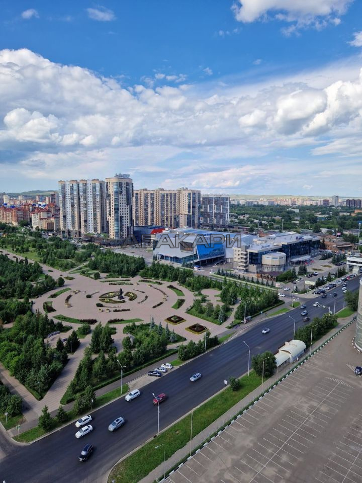 1-комнатная Октябрьская улица, 10  за 40000 руб/мес фото 5