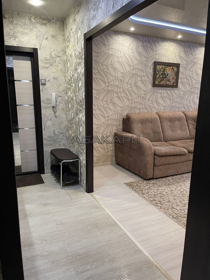 2-комнатная Свердловская улица, 141  за 46000 руб/мес фото 2