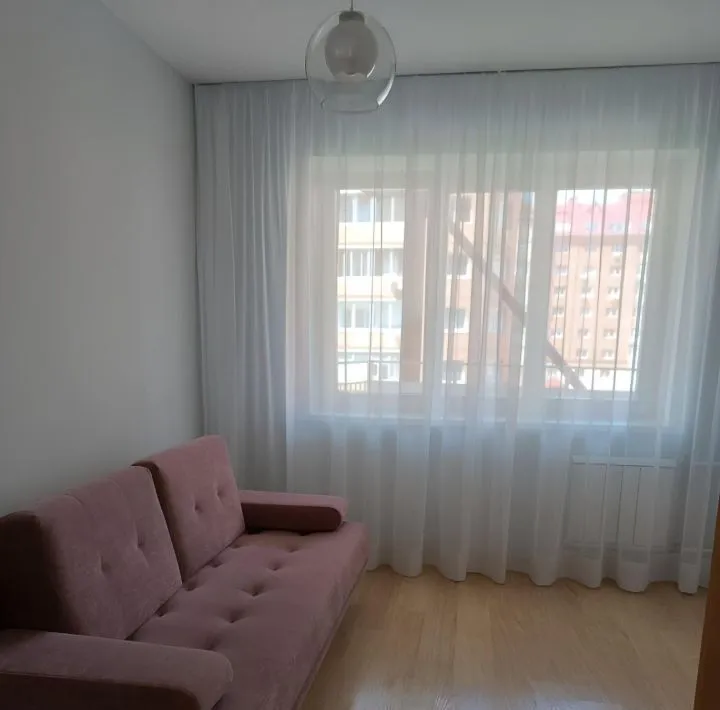 3-комнатная улица Авиаторов, 25  за 60000 руб/мес фото 8
