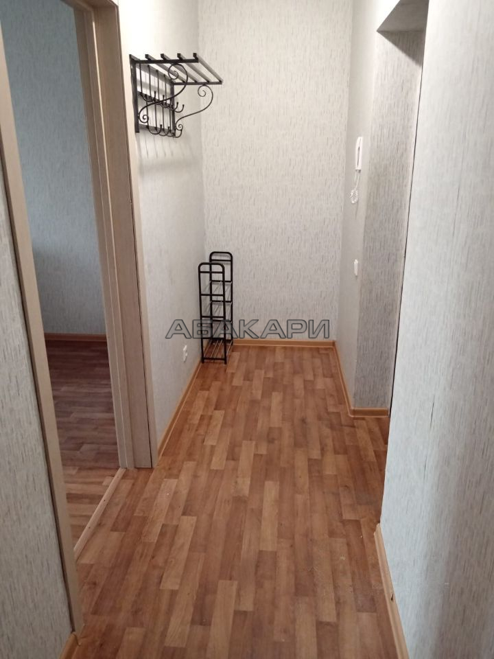 1-комнатная улица Александра Матросова, 32  за 25000 руб/мес фото 3