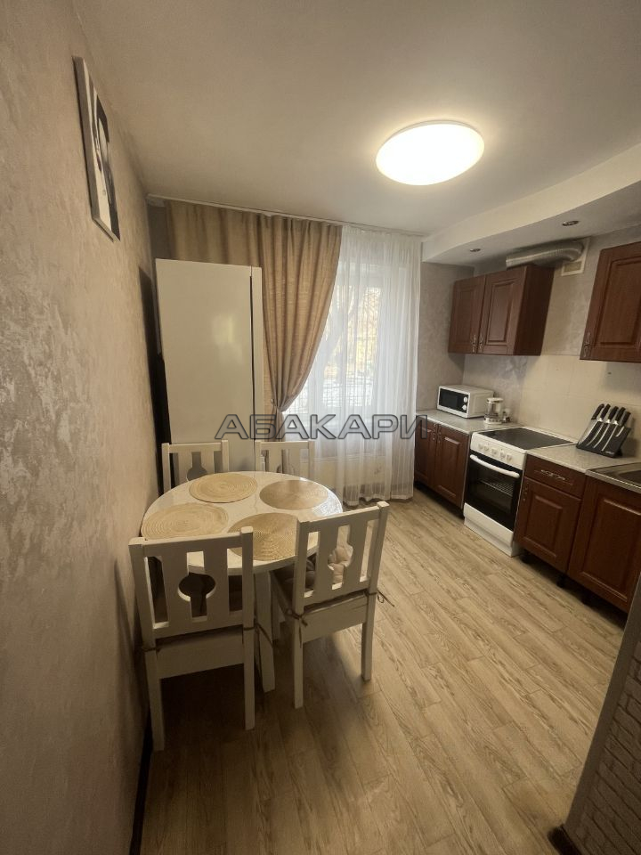 1-комнатная улица Калинина, 45  за 29000 руб/мес фото 1