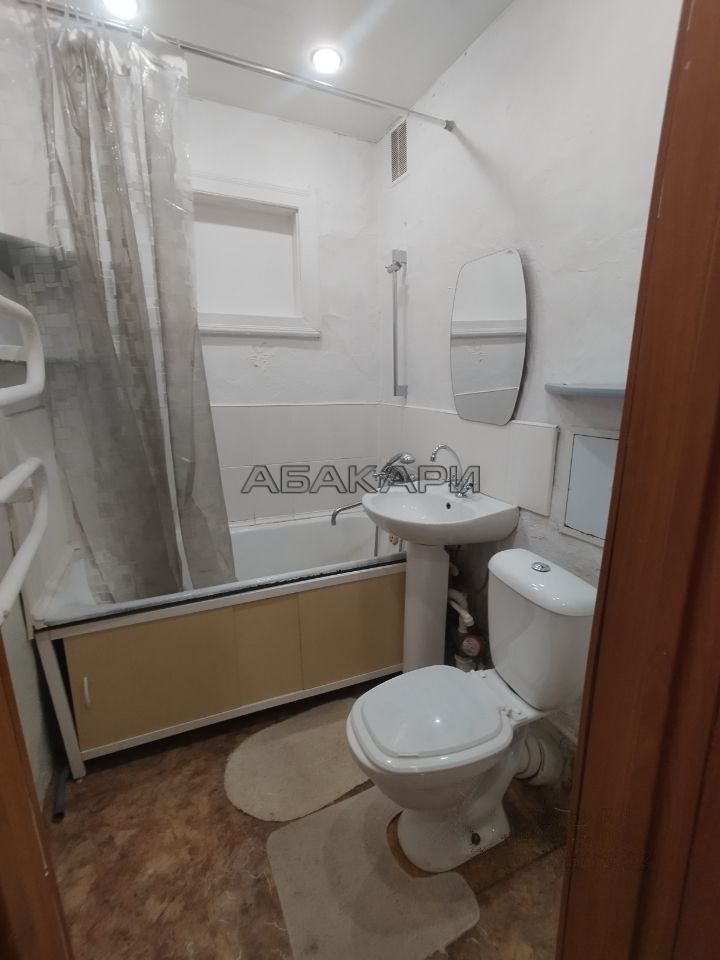 1-комнатная Армейская улица, 29  за 26000 руб/мес фото 3