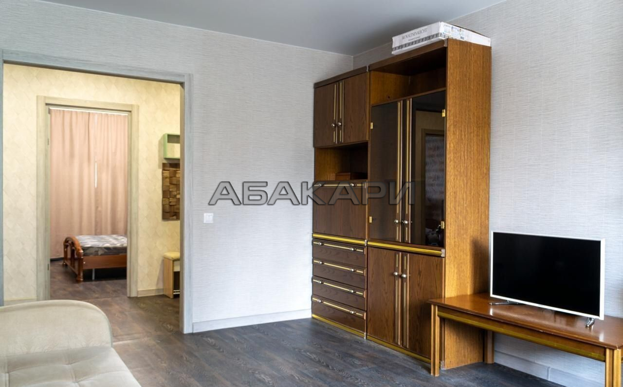 3-комнатная улица Ленина, 128  за 70000 руб/мес фото 8