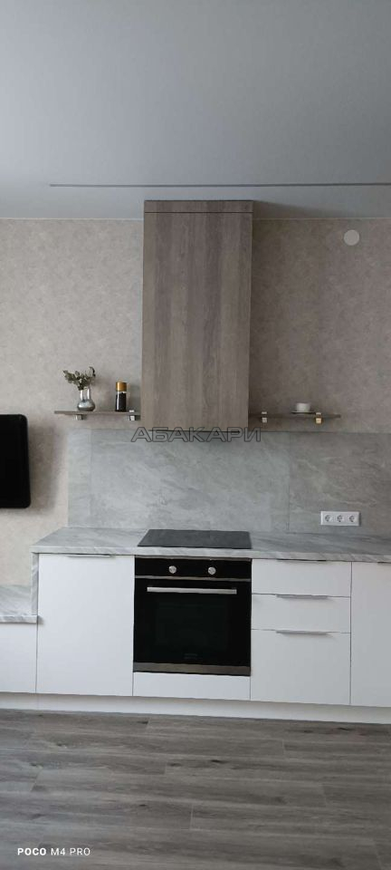 2-комнатная улица Петра Ломако, 10  за 38000 руб/мес фото 1
