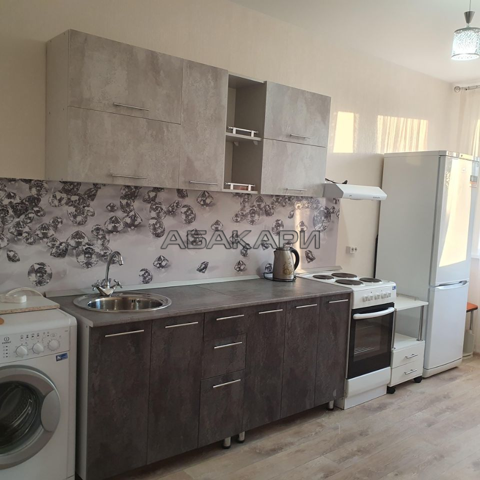 3-комнатная улица Петра Подзолкова, 22  за 46000 руб/мес фото 1