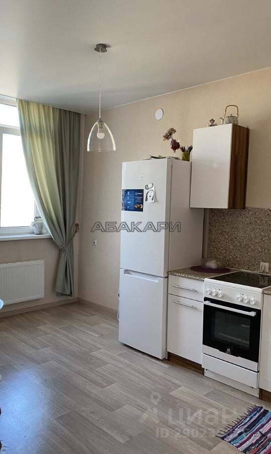 1-комнатная улица Авиаторов, 47  за 35000 руб/мес фото 1