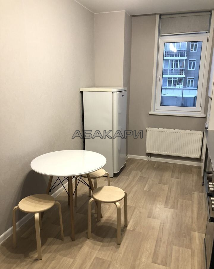 1-комнатная улица Авиаторов, 47  за 37000 руб/мес фото 5