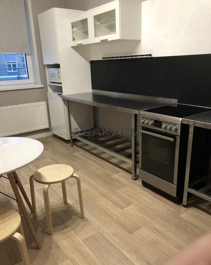 1-комнатная улица Авиаторов, 47  за 37000 руб/мес фото 2
