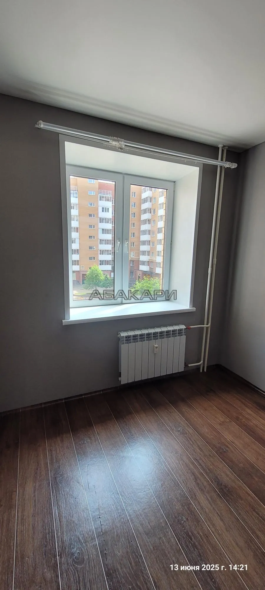 2-комнатная Апрельская улица, 1  за 35000 руб/мес фото 3