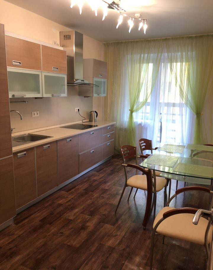 2-комнатная Парусная улица, 8  за 50000 руб/мес фото 1