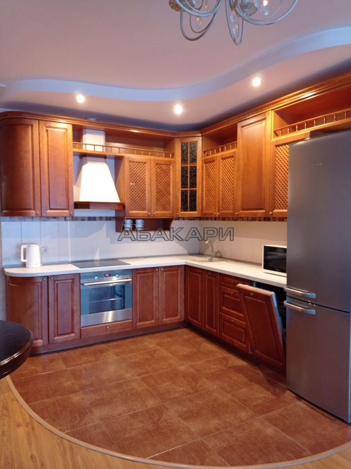 2-комнатная улица Авиаторов, 41  за 58000 руб/мес фото 3